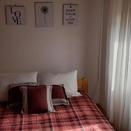 Direkt Na Moru - Bungalov Šibenik Exterior foto